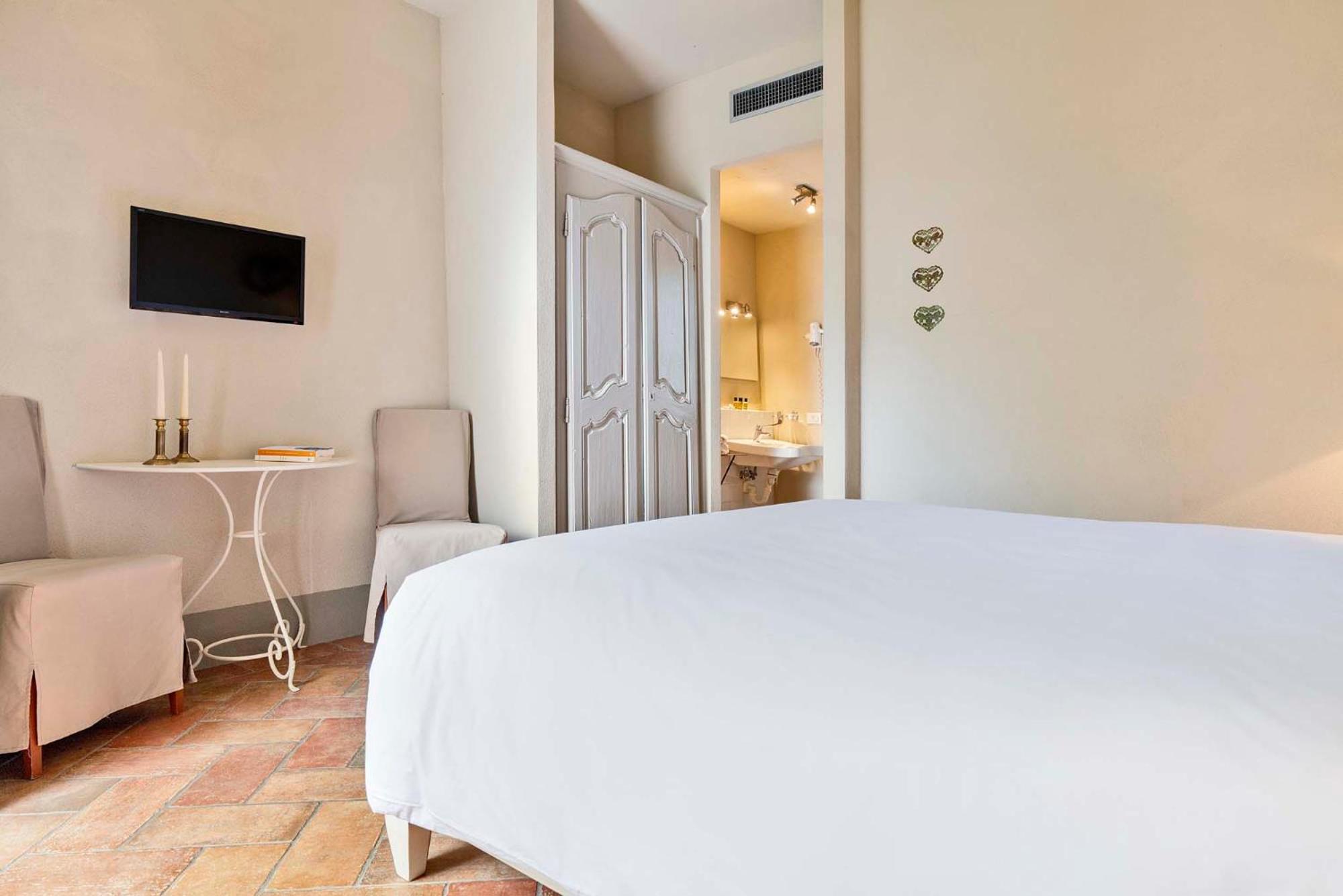 Cantagrillo Boutique Resort Vinci Luaran gambar