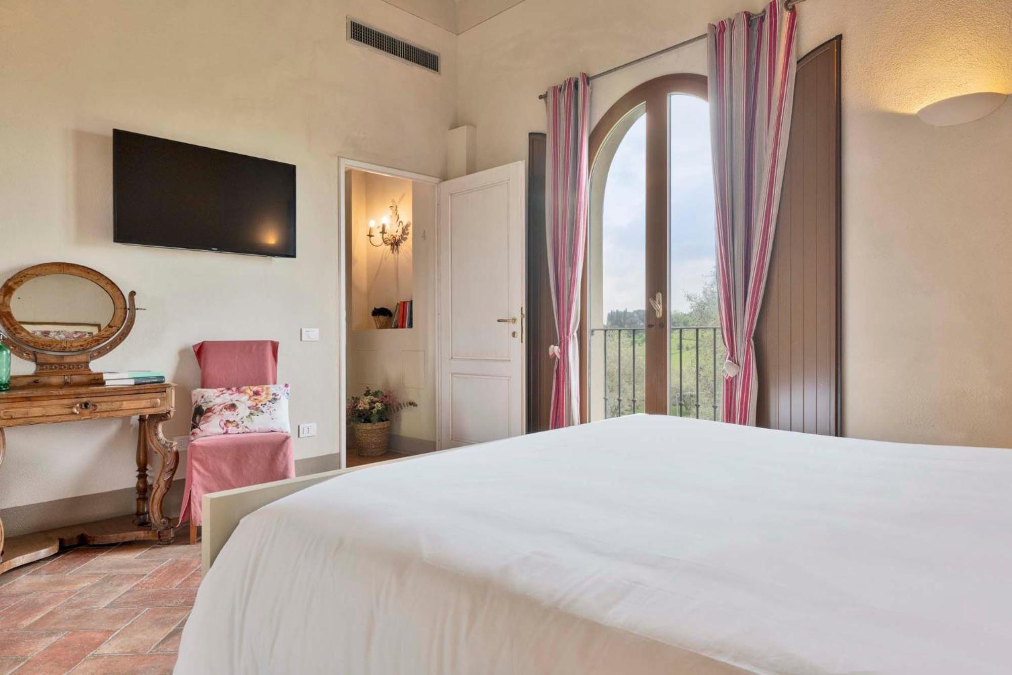 Cantagrillo Boutique Resort Vinci Luaran gambar